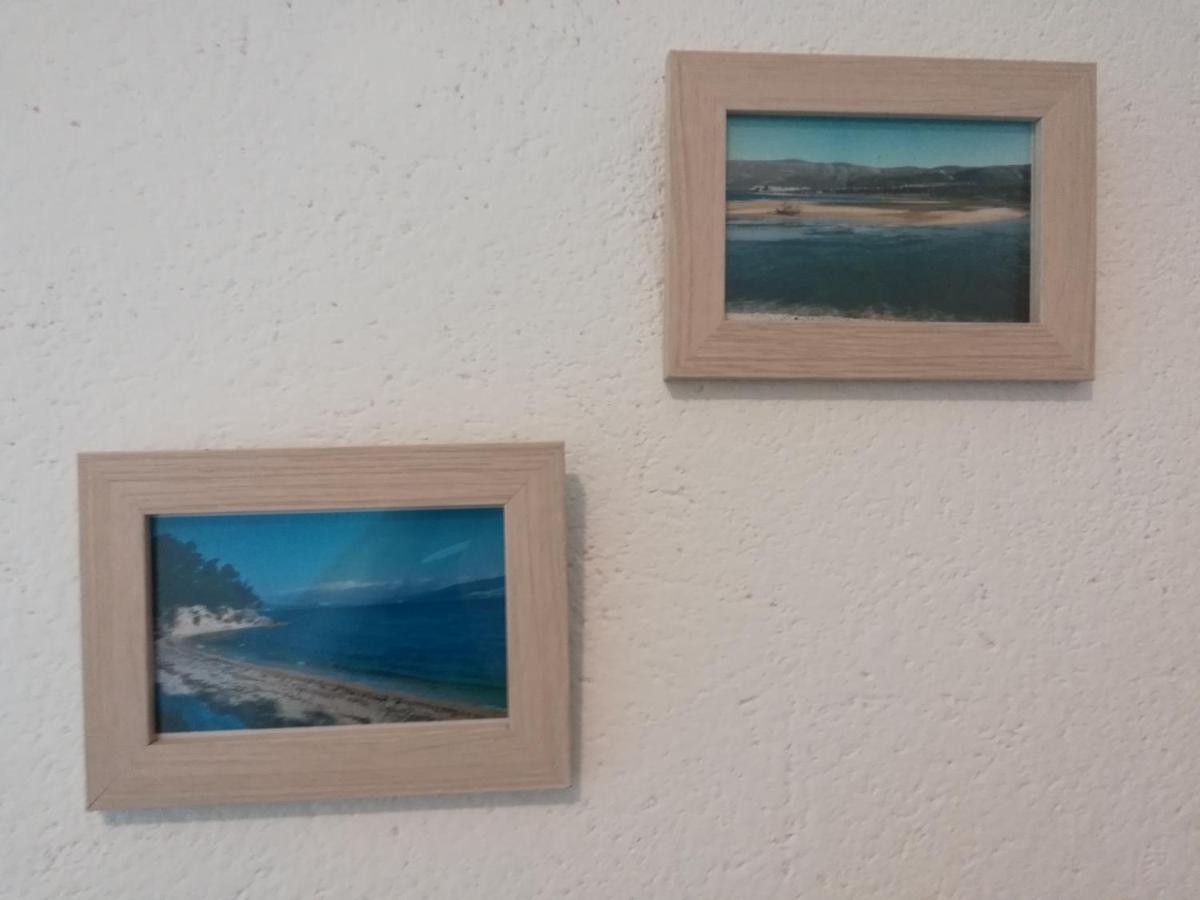 Apartman Volarevic Donji Karin Kültér fotó